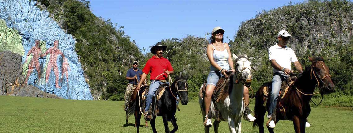 Équitation à Fresque de la Préhistoire, Viñales, Pinar del Río